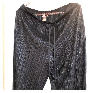 Victoria’s Secret pant foil M silver